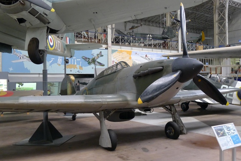 Hawker Hurricane II C_8125631829_o.jpg